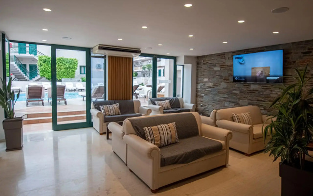 Elmi Suites Beach Hotel - All Inclusive