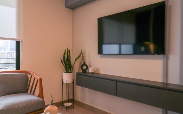 w Dreamy 1BR in San Isidro