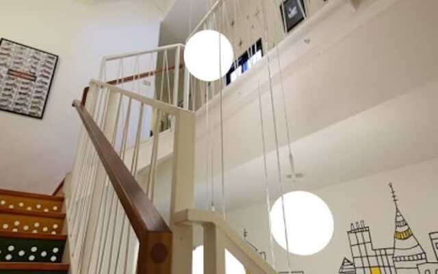 Apartment 321
