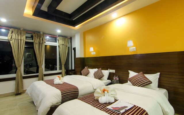 OYO 221 Hotel Lakeside Pvt Ltd
