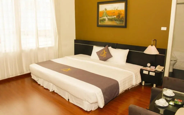 Ocean Hotel 2