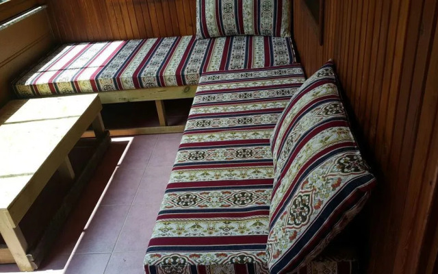 Minaz Motel