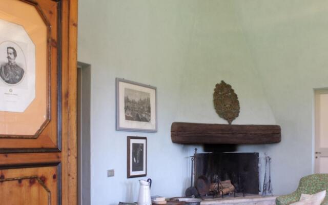 Bagnoletto Splendid Farmhouse in the Open Countryside-bagnoletto
