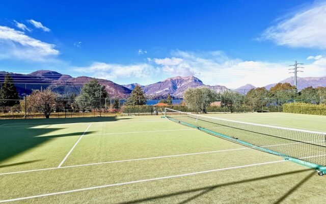 Garden-view| 2 Swimming Pools| Tennis Court| Italian Lakes