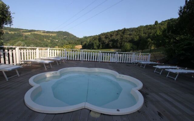 Country House LIsola Che Non C