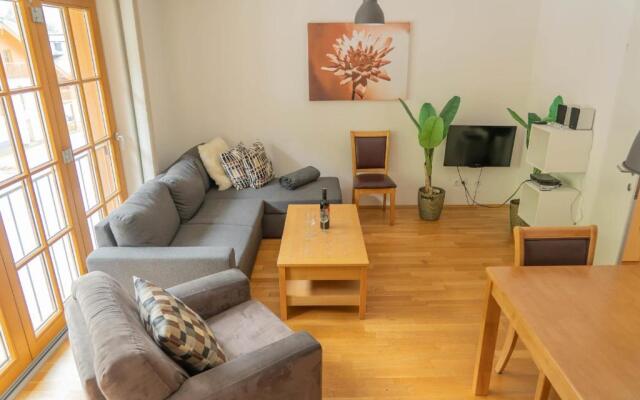 Manuela 13 by SMR Luxury Apartments