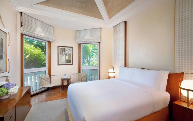 The Ritz-Carlton, Bahrain