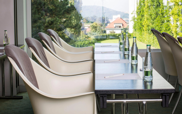 Holiday Inn Prague Congress Centre by IHG
