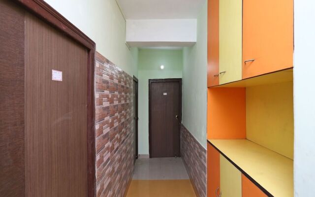 OYO Flagship 12528 Green View Guest House 2
