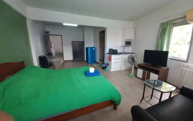 OYO 75474 Funkey Fulung Andy & Tan Guest House