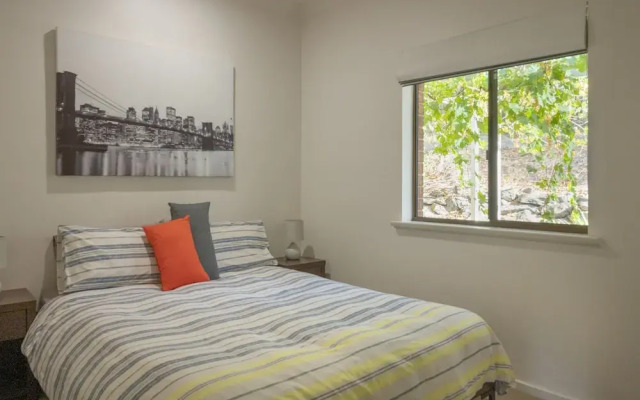 131 Your Vineyard Home in the heart of the Vale