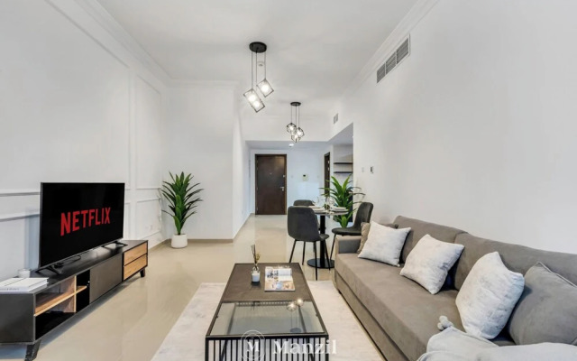 1BR near Burj Khalifa & Dubai Mall