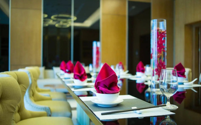 Muong Thanh Luxury Da Nang Hotel