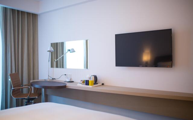 Holiday Inn Express Dalian Development Zone
