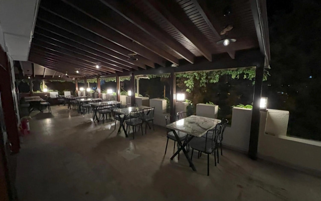 Hotel Bella
