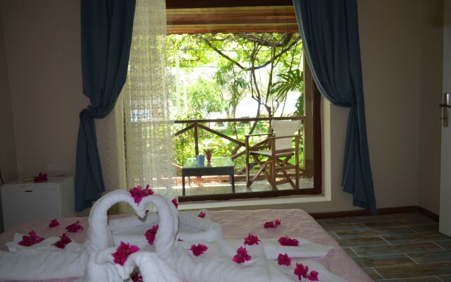 Lagoon Boutique Hotel