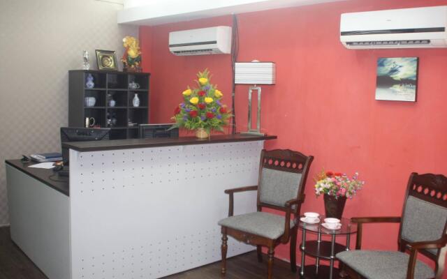 Allexsis Hotel & Cafe