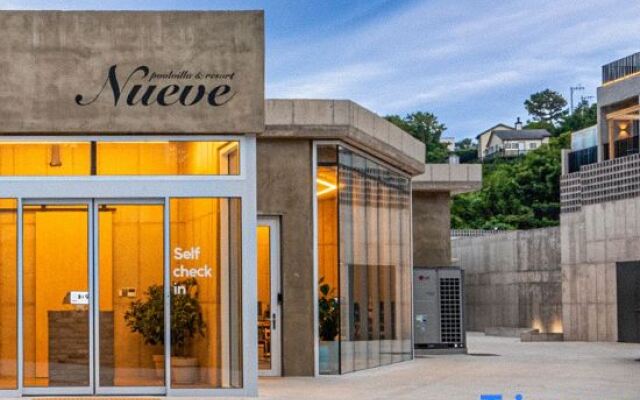 Jeju NuevePoolvilla Aewol