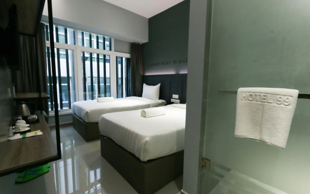 Hotel 99 - Sri Petaling