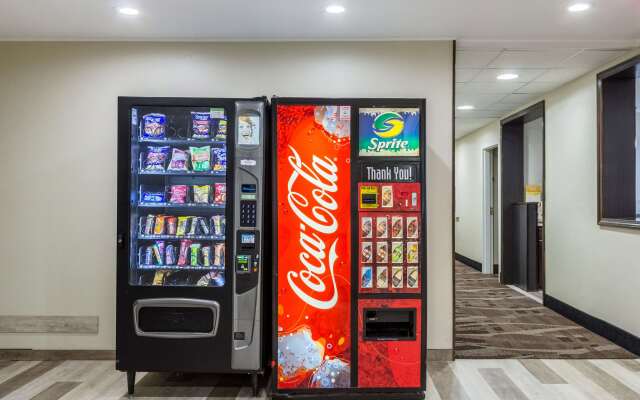 Quality Inn & Suites North Lima - Boardman