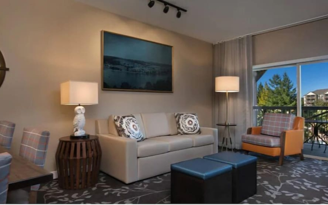 2 Bedroom Villa- sleeps 8