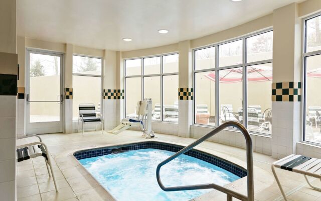 Hilton Garden Inn Shelton