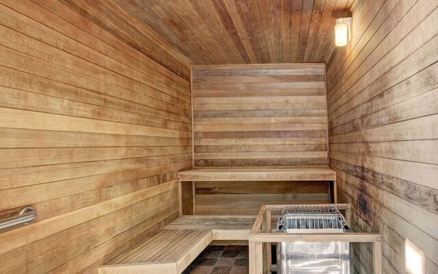 3056 The Timbers 1 Bedroom Condo by RedAwning