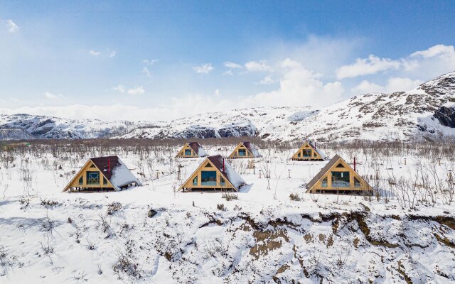 Titovka Arctic River Park (Титовка Арктик Ривер Парк)