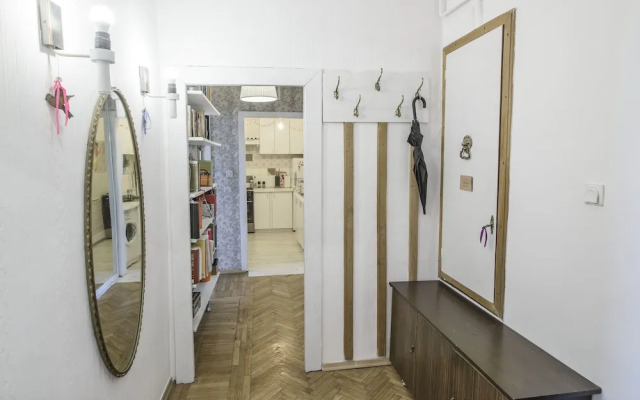 Old Town Charm Apartment