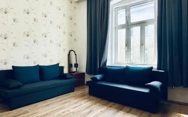 Affordable 3BR Apartment Top Location