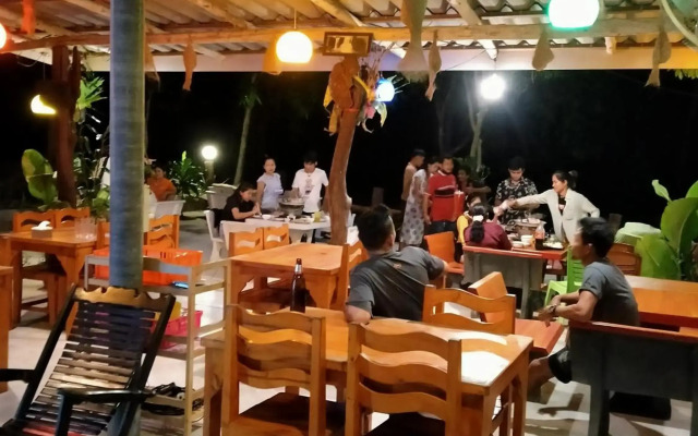 Baan Panseng Bungalow