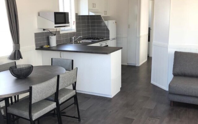 Geelong Surfcoast Hwy Holiday Park