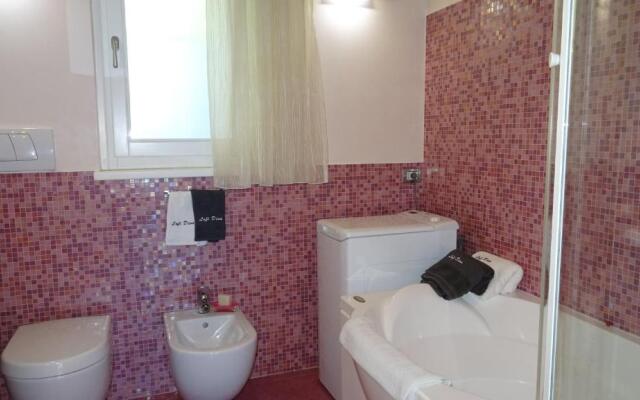 Loft Diva Lake View by Gardadomusmea