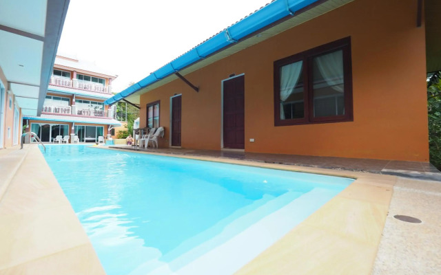 Lanta Fevrier Resort