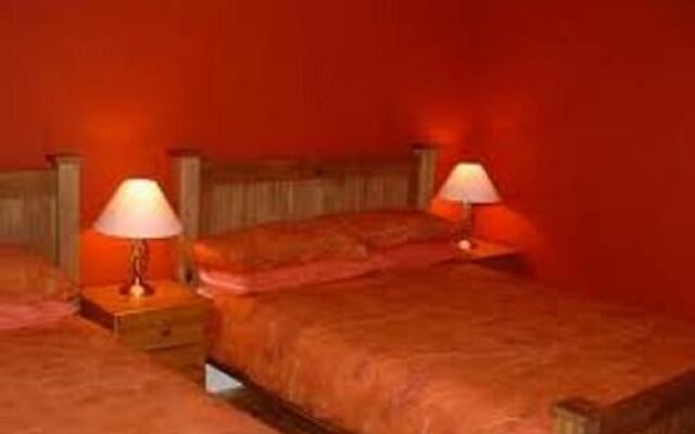 Clarmont Guest House
