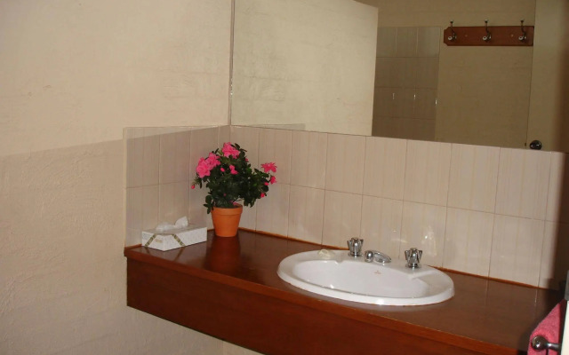 Olde Horsham Motor Inn