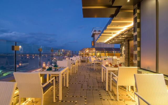 Samann Grand Hotel