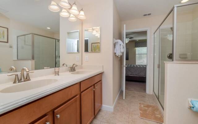 1506 Moon Valley Drive