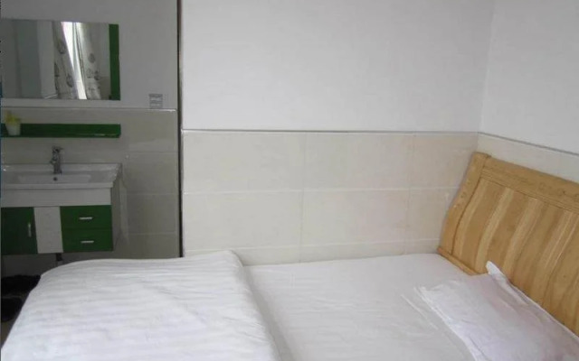 Chizhou Ranran Business Inn