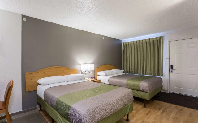 Studio 6 Albuquerque, NM - North