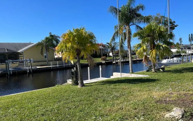 Comfort Canal Home