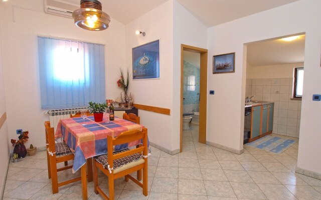 Apartment 1334
