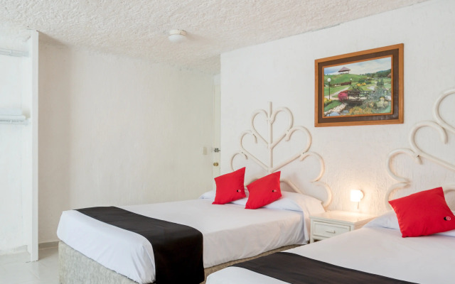 Capital O Farallon Inn, Cancún