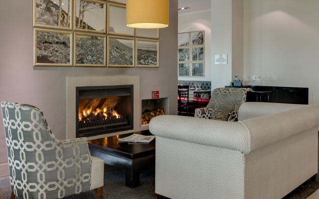 Protea Hotel by Marriott Cape Town Tyger Valley