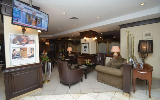 Karaca Otel