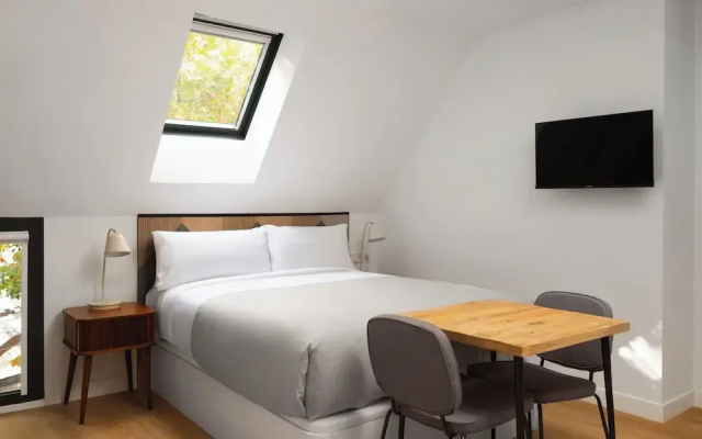 Limehome Madrid Calle de Bolivia
