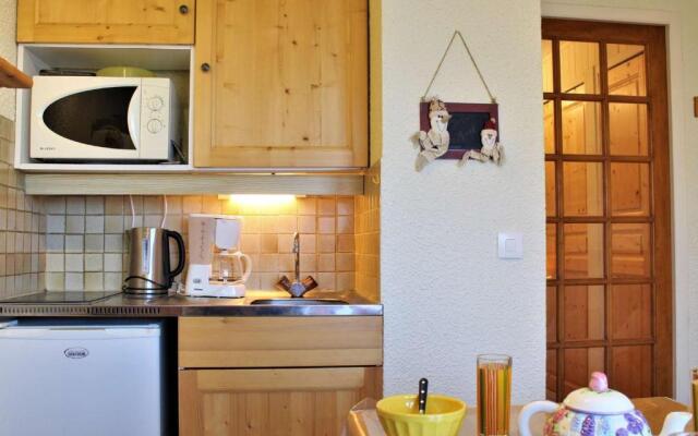 Appartement Risoul, 1 pièce, 4 personnes - FR-1-330-168