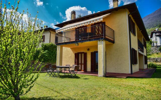 Casa Letizia - IBR in Gera Lario