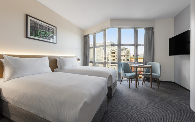 Oaks Wellington Hotel