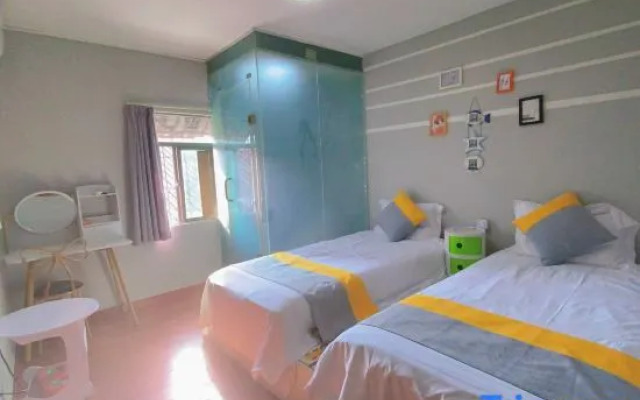 Tianya Yizhan Hostel (Shenzhen Old Town)